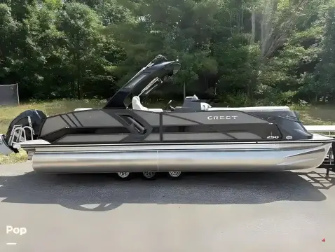 Crest Boats Savannah 250 SLS