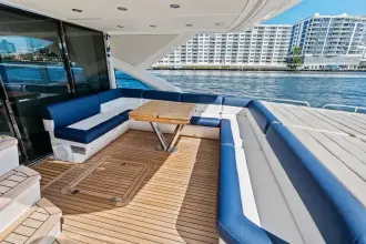 Thumbnail von Sunseeker 68 Sport Yacht