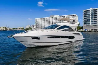 Thumbnail von Sunseeker 68 Sport Yacht