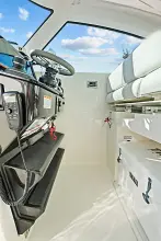 Thumbnail von Tiara Yachts 34LX