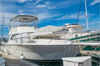 Tiara Yachts 4300 Convertible  Salsipuedes