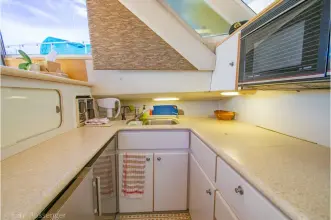 Thumbnail von Tiara Yachts 4300 Convertible  Salsipuedes