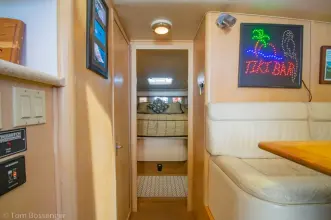 Thumbnail von Tiara Yachts 4300 Convertible  Salsipuedes