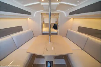 Thumbnail von Beneteau Oceanis 30.1 Skylight