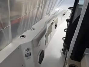 Thumbnail von Boston Whaler 380 Outrage