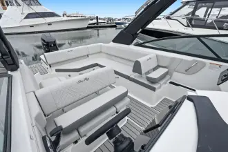 Thumbnail von Sea Ray SDX 270 Outboard