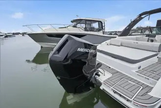 Thumbnail von Sea Ray SDX 270 Outboard
