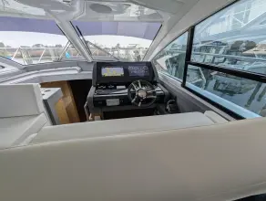 Thumbnail von Cruisers Yachts 54 Cantius