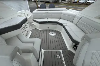 Thumbnail von Sea Ray SLX 310 Outboard