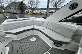 Thumbnail von Sea Ray SLX 310 Outboard