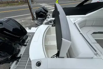 Thumbnail von Sea Ray SLX 310 Outboard