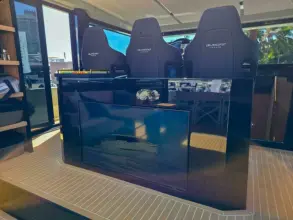 Thumbnail von De Antonio Yachts D60