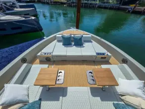Thumbnail von De Antonio Yachts D60