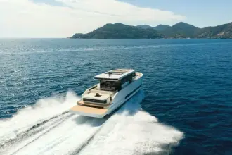 Thumbnail von De Antonio Yachts D60