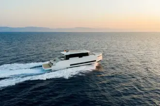 Thumbnail von De Antonio Yachts D60