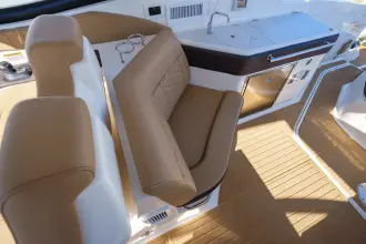 Thumbnail von Sea Ray 320 Sundancer