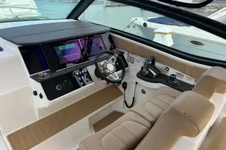Thumbnail von Sea Ray 320 Sundancer