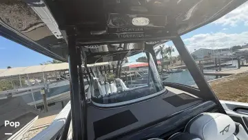 Thumbnail von Tidewater Boats 320 CC Adventure