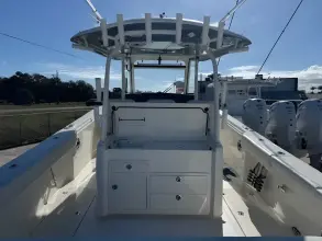 Thumbnail von Cobia 350 Center Console