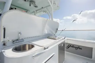 Thumbnail von Yellowfin 42 Offshore