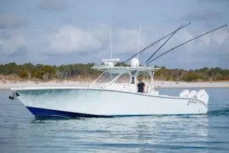Thumbnail von Yellowfin 42 Offshore