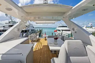 Thumbnail von Azimut 60 Fly