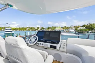 Thumbnail von Azimut 60 Fly