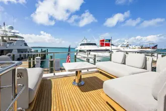 Thumbnail von Azimut 60 Fly