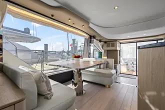 Thumbnail von Azimut 60 Fly