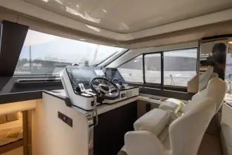 Thumbnail von Azimut 60 Fly