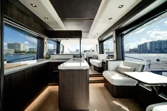 Thumbnail von Galeon 560 FLY