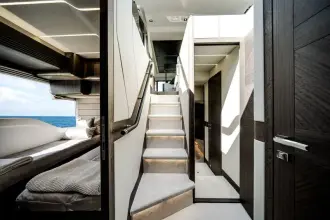 Thumbnail von Galeon 560 FLY