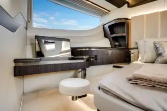 Thumbnail von Galeon 560 FLY