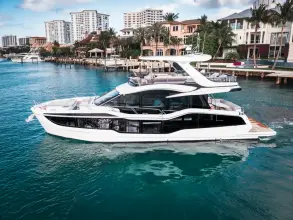 Thumbnail von Galeon 560 FLY