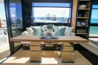 Thumbnail von De Antonio Yachts D60