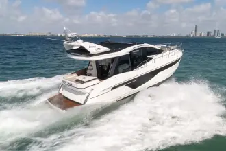 Thumbnail von Galeon 470 SKY