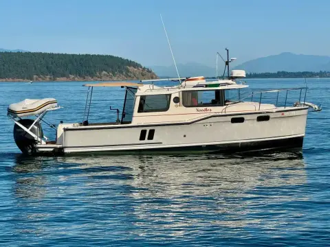 Ranger Tugs R-27 NOODLES
