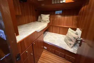 Thumbnail von Symbol Pilothouse Trawler KNOT QUITTERS