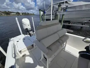 Thumbnail von Boston Whaler 250 Dauntless