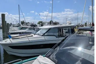 Thumbnail von Jeanneau Merry Fisher 1095 Coupé Timeout