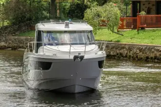 Thumbnail von Beneteau Antares 9