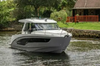 Thumbnail von Beneteau Antares 9