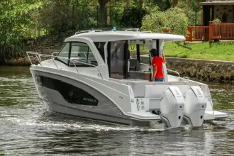 Thumbnail von Beneteau Antares 9
