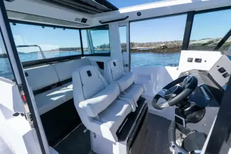 Thumbnail von Axopar 29 XC Cross Cabin Stock 48