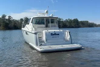 Thumbnail von Tiara Yachts 3600 Sovran Salina