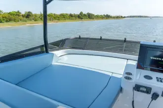 Thumbnail von Cruisers Yachts 50 FLY