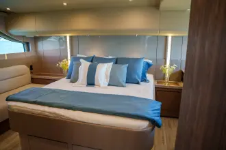 Thumbnail von Cruisers Yachts 50 FLY