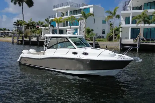 Boston Whaler 315 Conquest