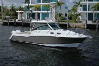 Thumbnail von Boston Whaler 315 Conquest