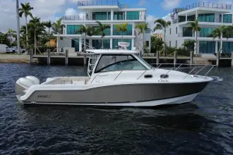 Thumbnail von Boston Whaler 315 Conquest